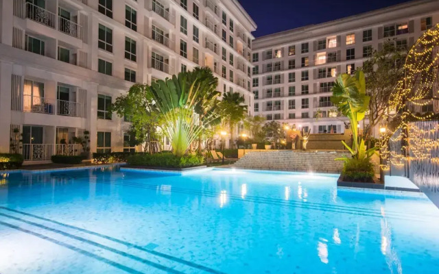 The Orient Resort and Spa by Happy Host