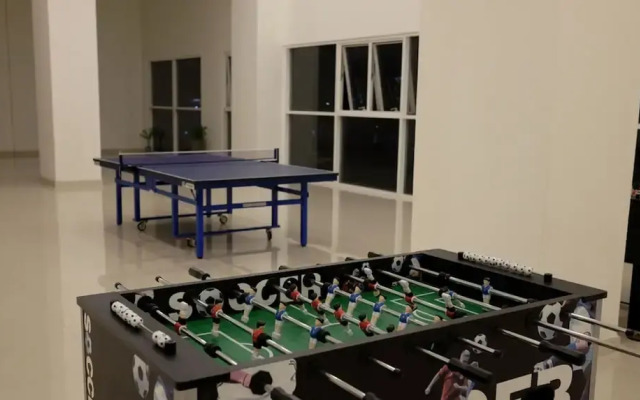 Sunrise City 2BR Luxury SWPool 30th