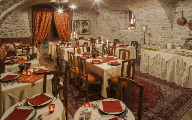 Hotel Castello Di Sinio