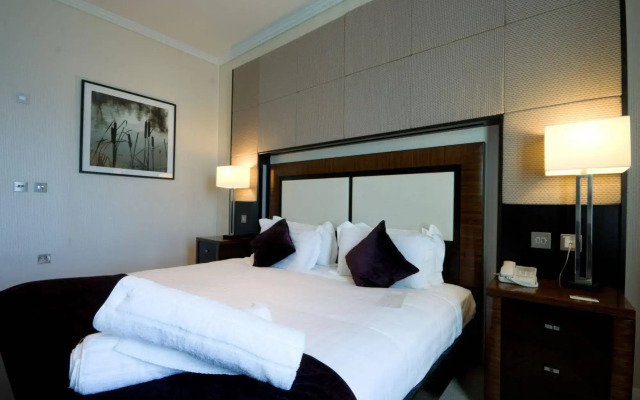 Shearwater Hotel & Spa