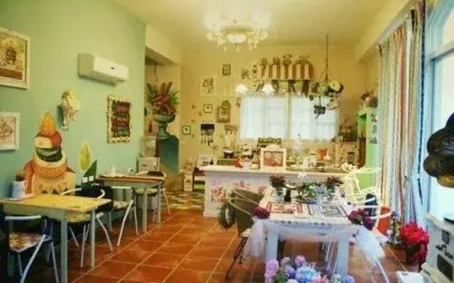 Flower Border Bed and Breakfast