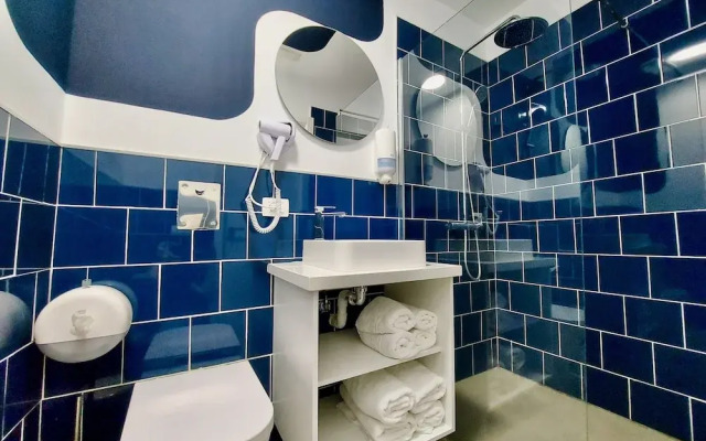 Atypicap Capsule Hostel