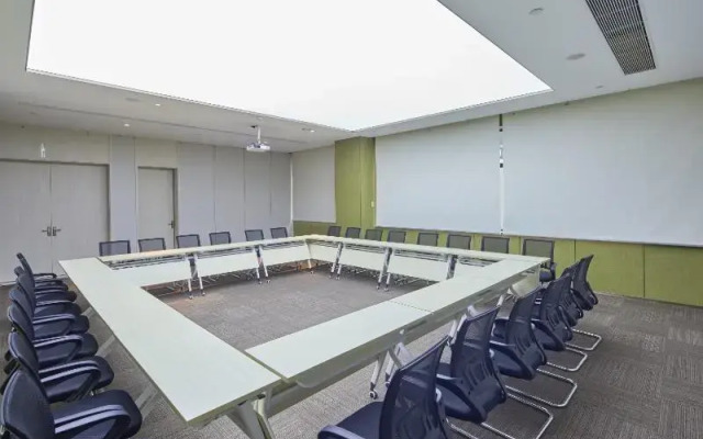 Ji Hotel Hanzhong Central Square