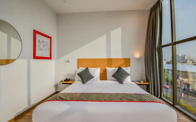 OYO Townhouse 7715 Hotel KG Estate