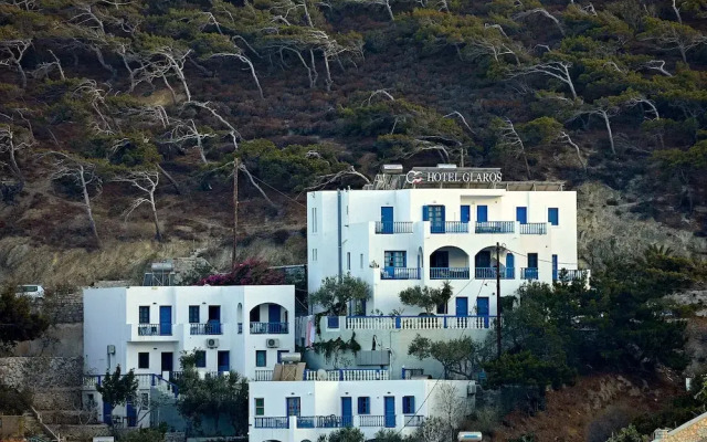 Glaros Hotel