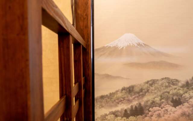 8INN Karasuma Kyo-Machiya