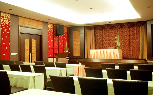 Tara Mantra Cha Am Resort