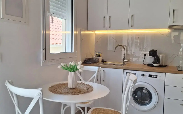 Luxury Apartments Kanali