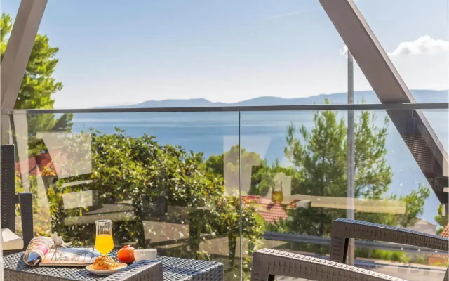 Two-Bedroom Apartment in Medici