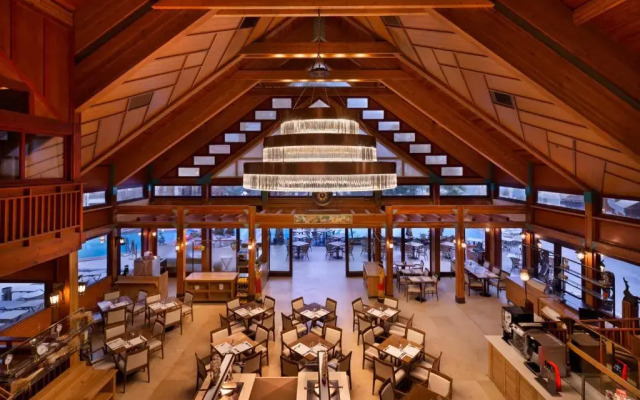 Royal Shangri-La