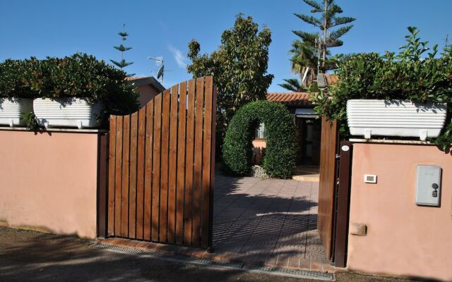 Holiday House for 6 Persons Near the Beach