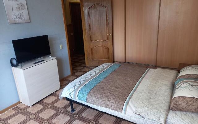 Aday Apartments on Karl Marx Street 72/21