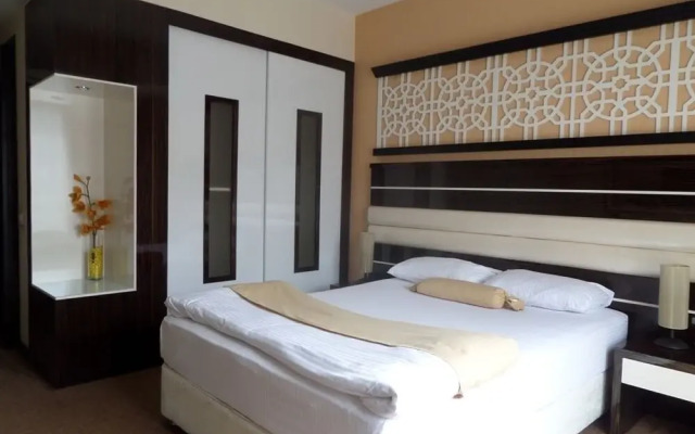 Hotel La Bella Soma