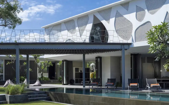 Villa Issi