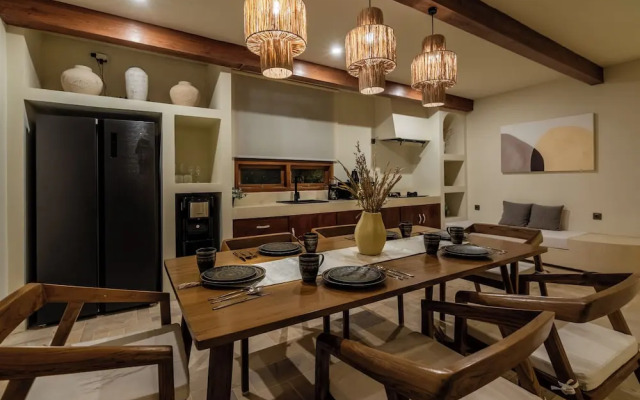 3BR Luxe Pool Villa Anaya