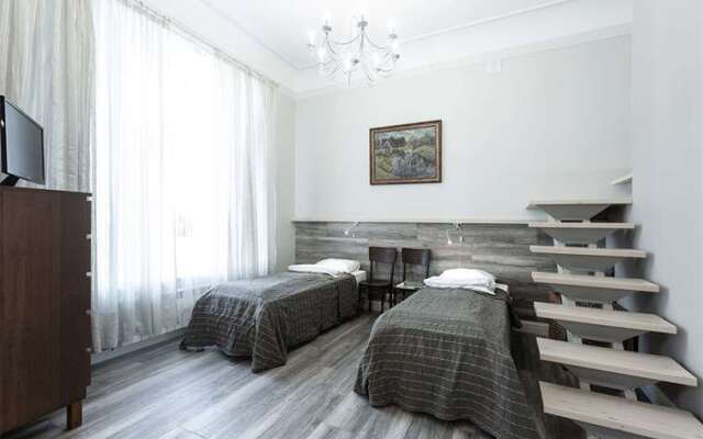 1912 Дом с совами