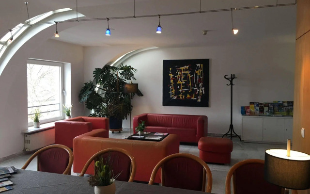 Skycity Hotel Atrigon