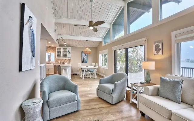Paradise Along Boca Ciega Bay