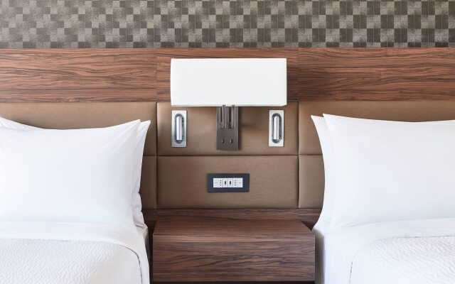 AC Hotel by Marriott® Santiago Cenco Costanera