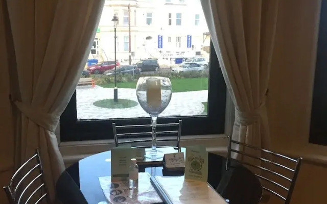 The Carlton Holiday Apartments