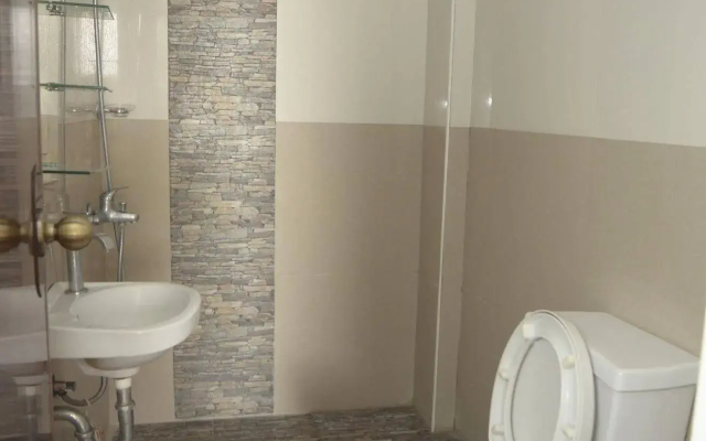 Reyna's The Haven and Gardens