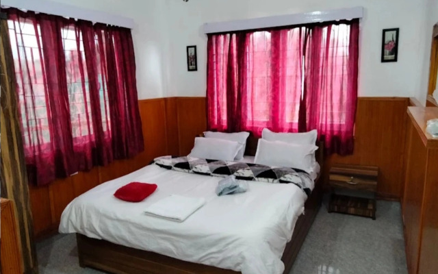 Hotel Tawang Regency
