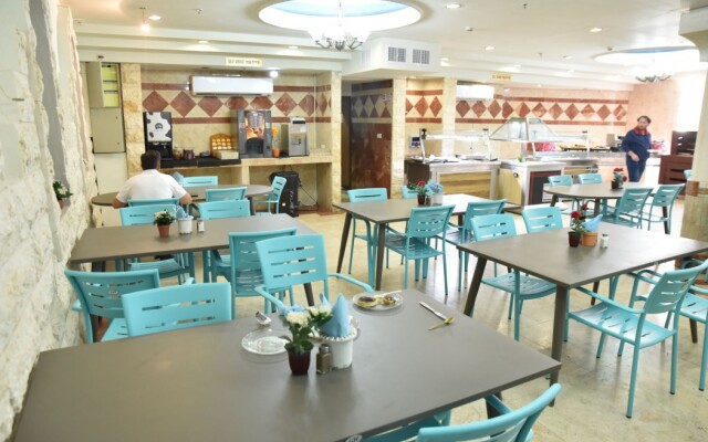 Maman Hotel