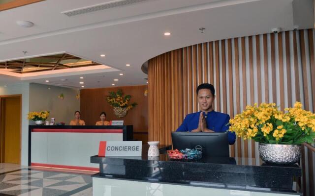 Ritz Grand Hotel Mandalay