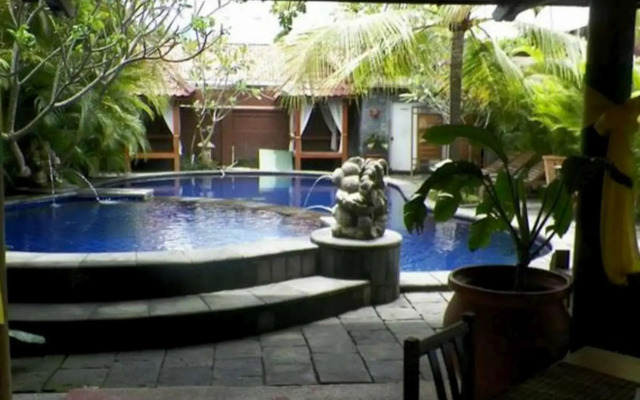 Nyiur Indah Beach Hotel