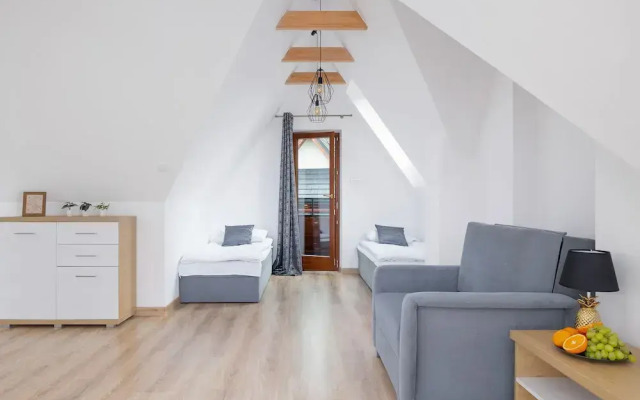 Salwatoriańska Apartment by Renters