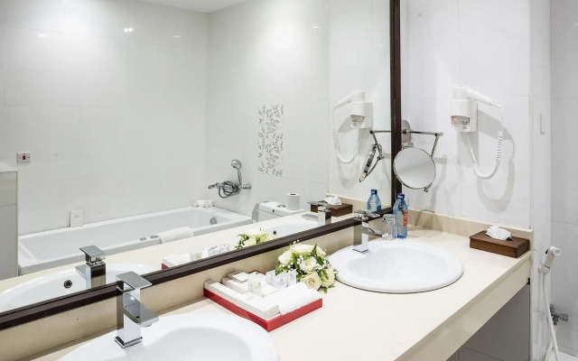 PrideInn Paradise Beach Resort & Spa Mombasa