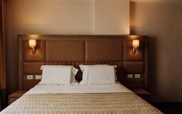 Royal G Hotel & Spa