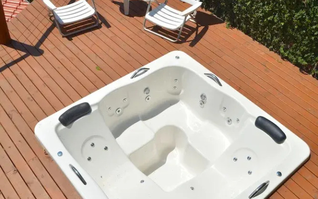 Jacuzzi & Vista Privilegiada a 300m praia