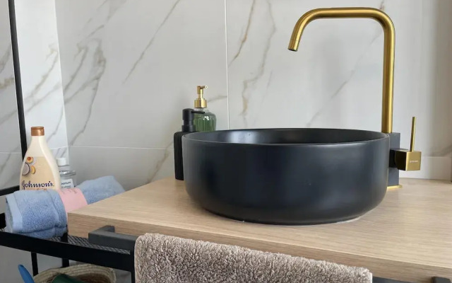 Cozy Apartment in Heart Athens Near Metro Fix 100m