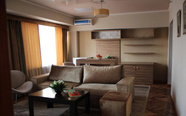 Hotel Dostuk