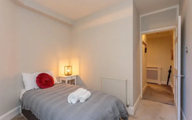 Beautiful Hideout in Center of Edinburgh - Business - Holidays