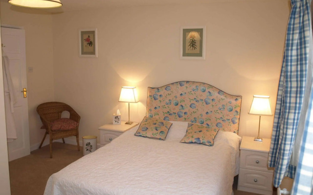 Cleaver Cottage Bed & Breakfast
