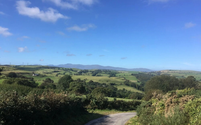 Charming 3-bed House in Abergele, Wales, UK