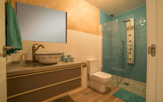 Triana Boho Chic WiFi