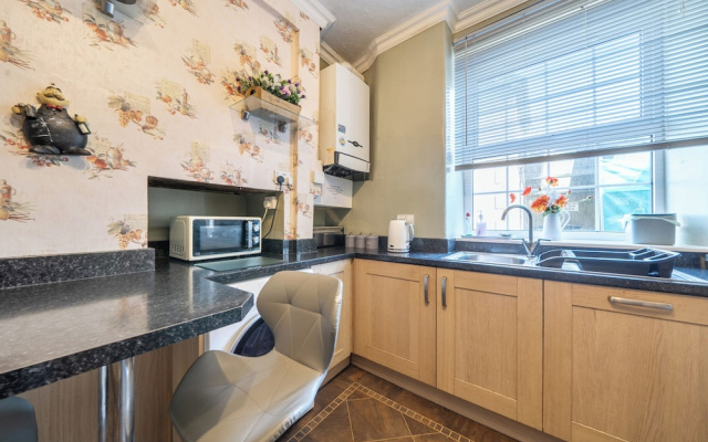 4Br Stunning Sea View Escape-near Snowdonia & Coastal Trails
