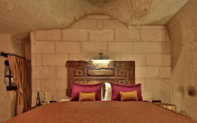 The Owl Cave Hotel