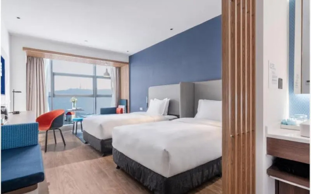 Holiday Inn Express Changsha Kaifu – Guest Rooms – Changsha