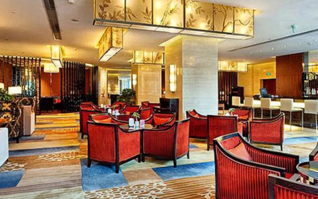 Hangzhou Haiwaihai Crown Hotel