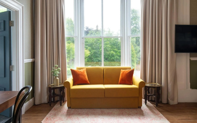 Elmbank York, Tapestry Collection by Hilton
