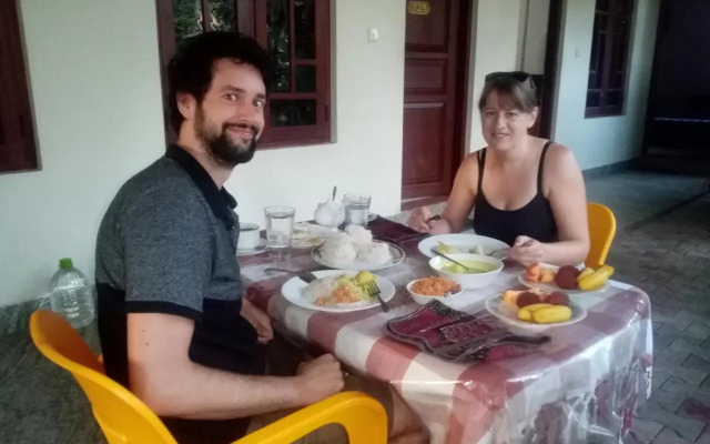 Dinimuthu Rest Inn