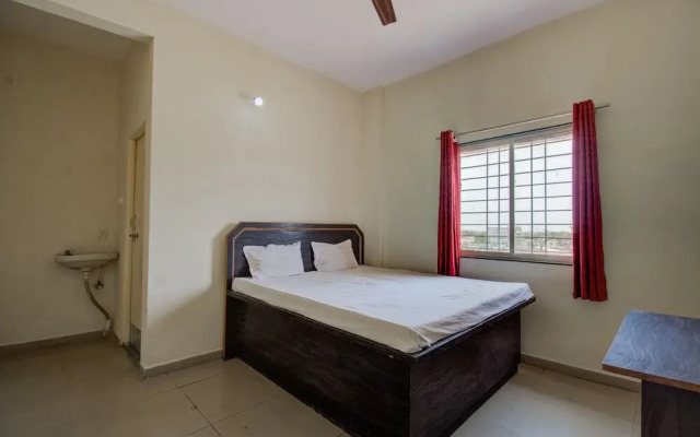 Sri Krishna Deluxe by OYO Rooms