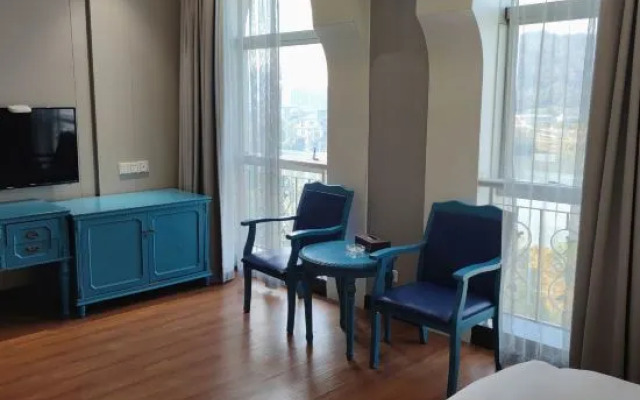 XIYA Hotel (Wenling Jiulong Lake Branch)