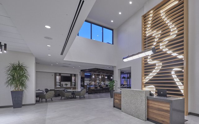 Hyatt Place Eugene / Oakway Center