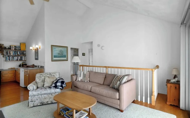 3BR Oceanfront on Nubble Cliffs!