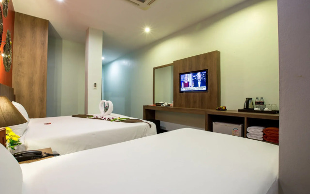 YouDee Hotel Patong (formerly Meir Jarr Hotel)